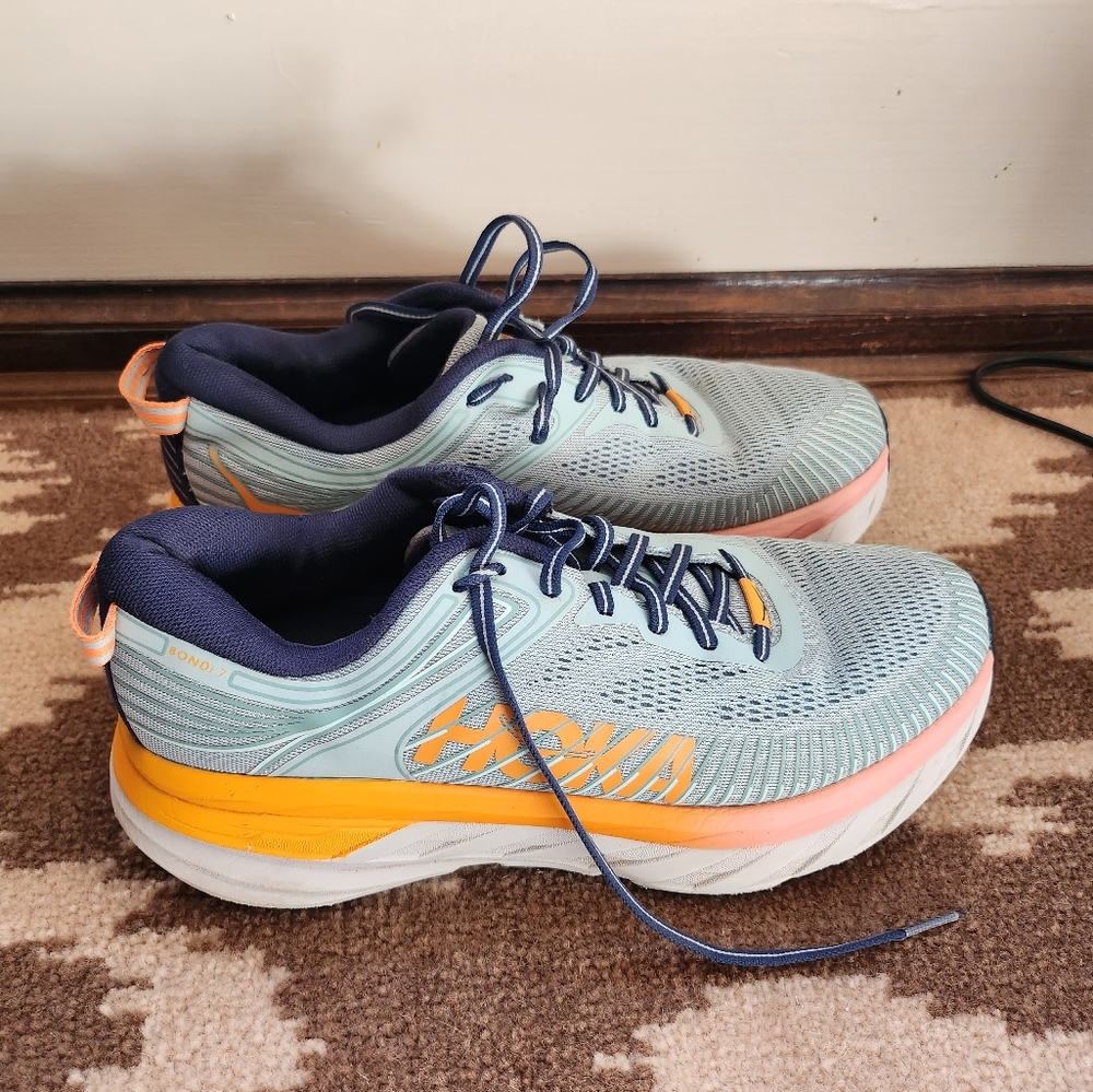HOKA Bondi 7 size 9.5 womens 42